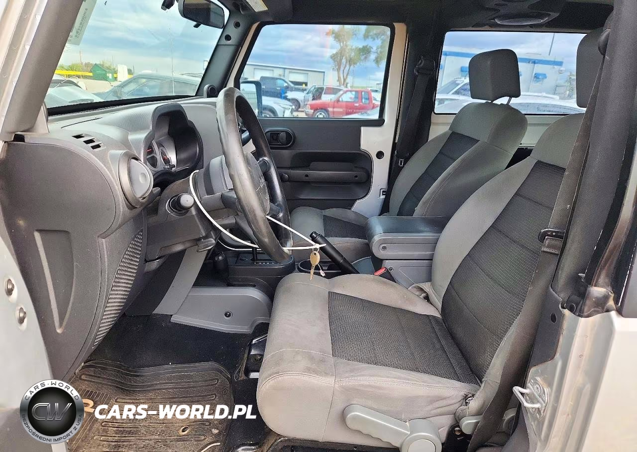 2010 Jeep Wrangler Sport VIN:1J4AA2D12AL104029 - 7