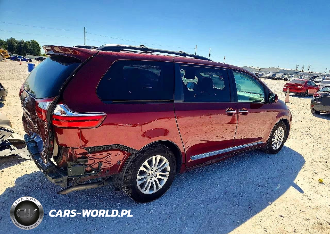 2017 Toyota Sienna Xle 8-Passenger VIN:5TDYZ3DC6HS816718 - 3