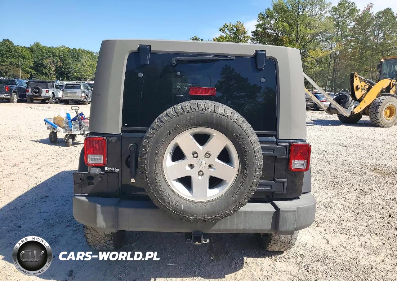 2014 Jeep Wrangler Unlimited Rubicon VIN:1C4HJWFG1EL220681 - 6