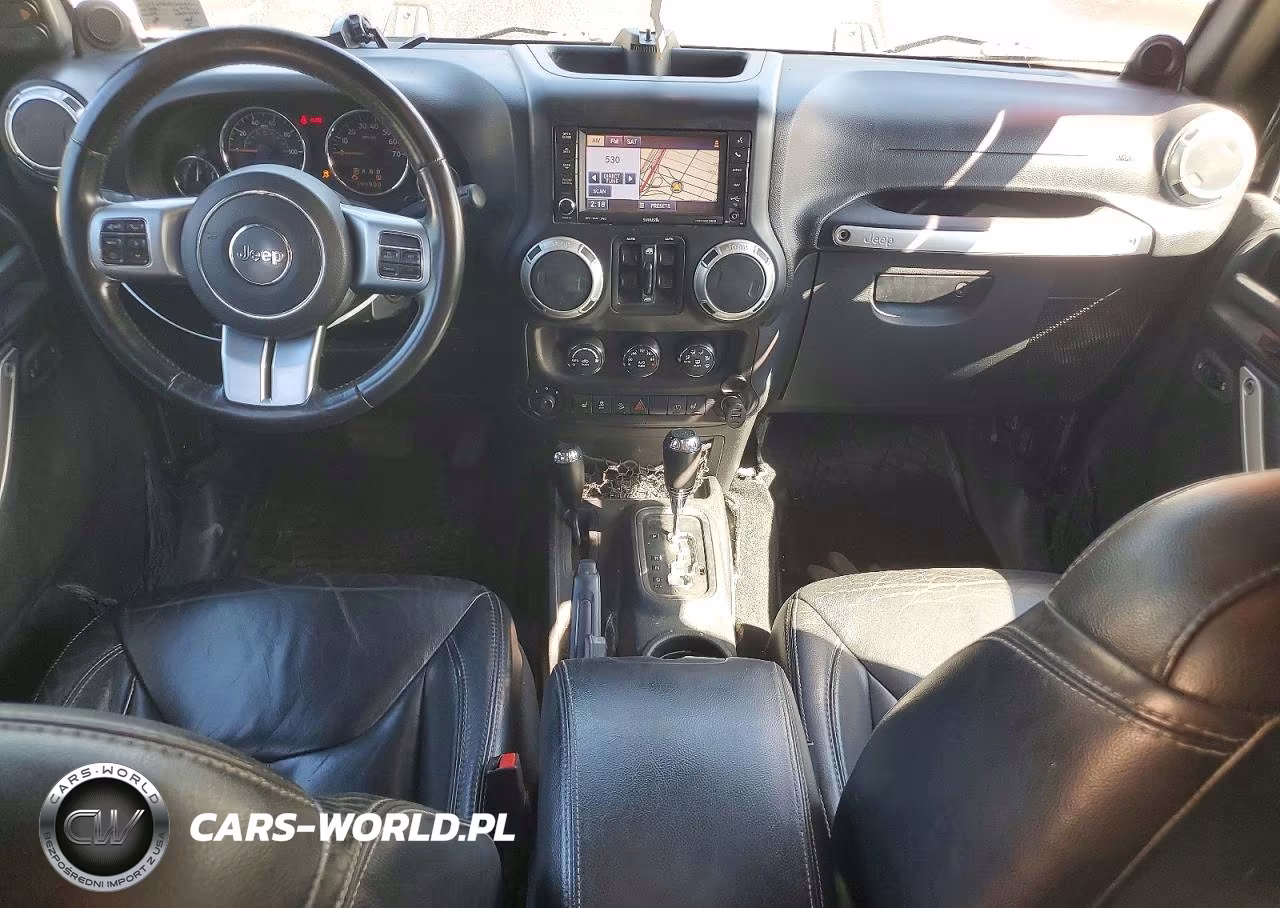 2014 Jeep Wrangler Unlimited Rubicon VIN:1C4HJWFG1EL220681 - 8