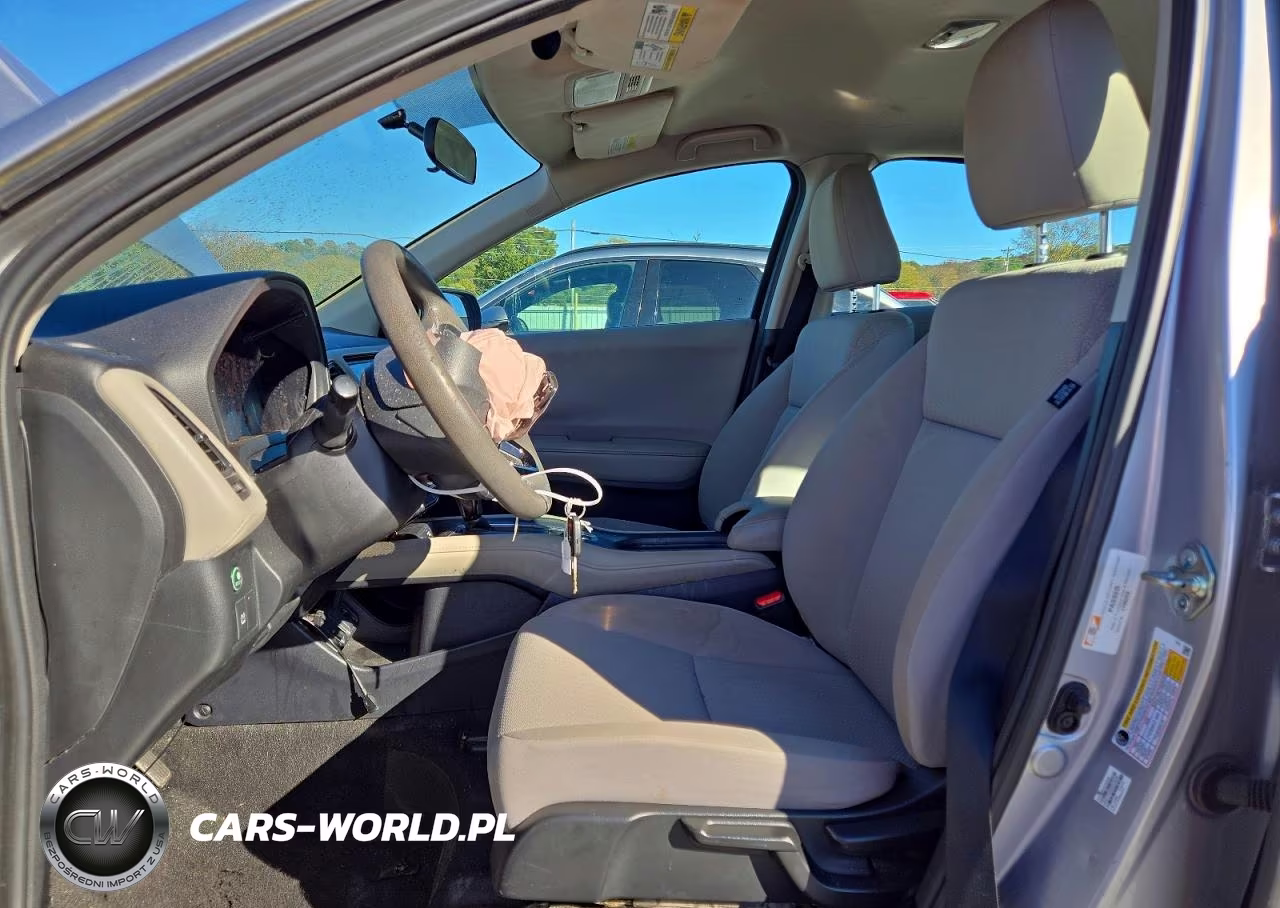 2018 Honda Hr-V Lx VIN:3CZRU5H31JM718527 - 7