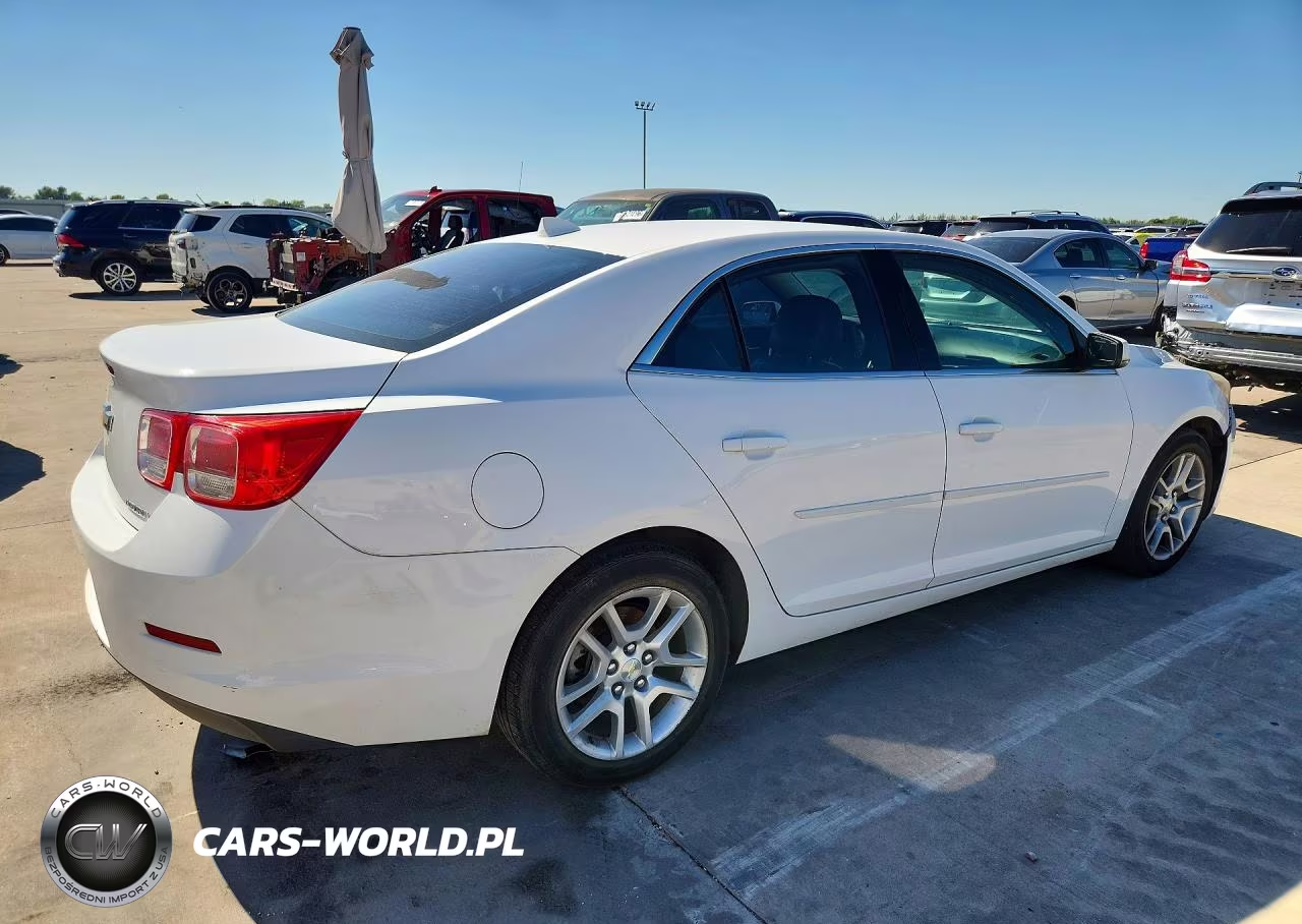 2014 Chevrolet Malibu 1Lt VIN:1G11C5SL7EF181238 - 3