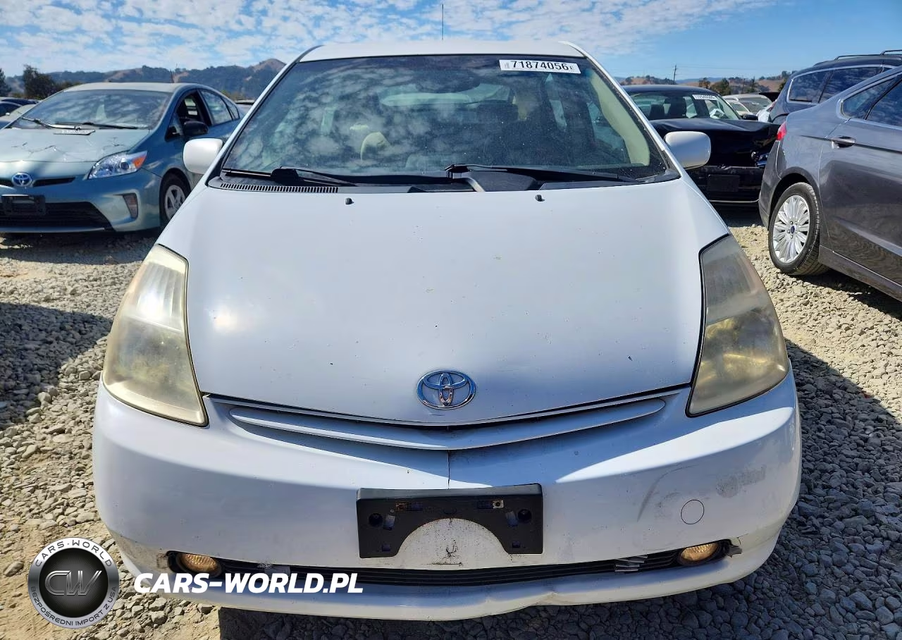2004 Toyota Prius Base VIN:JTDKB20UX40061704 - 5