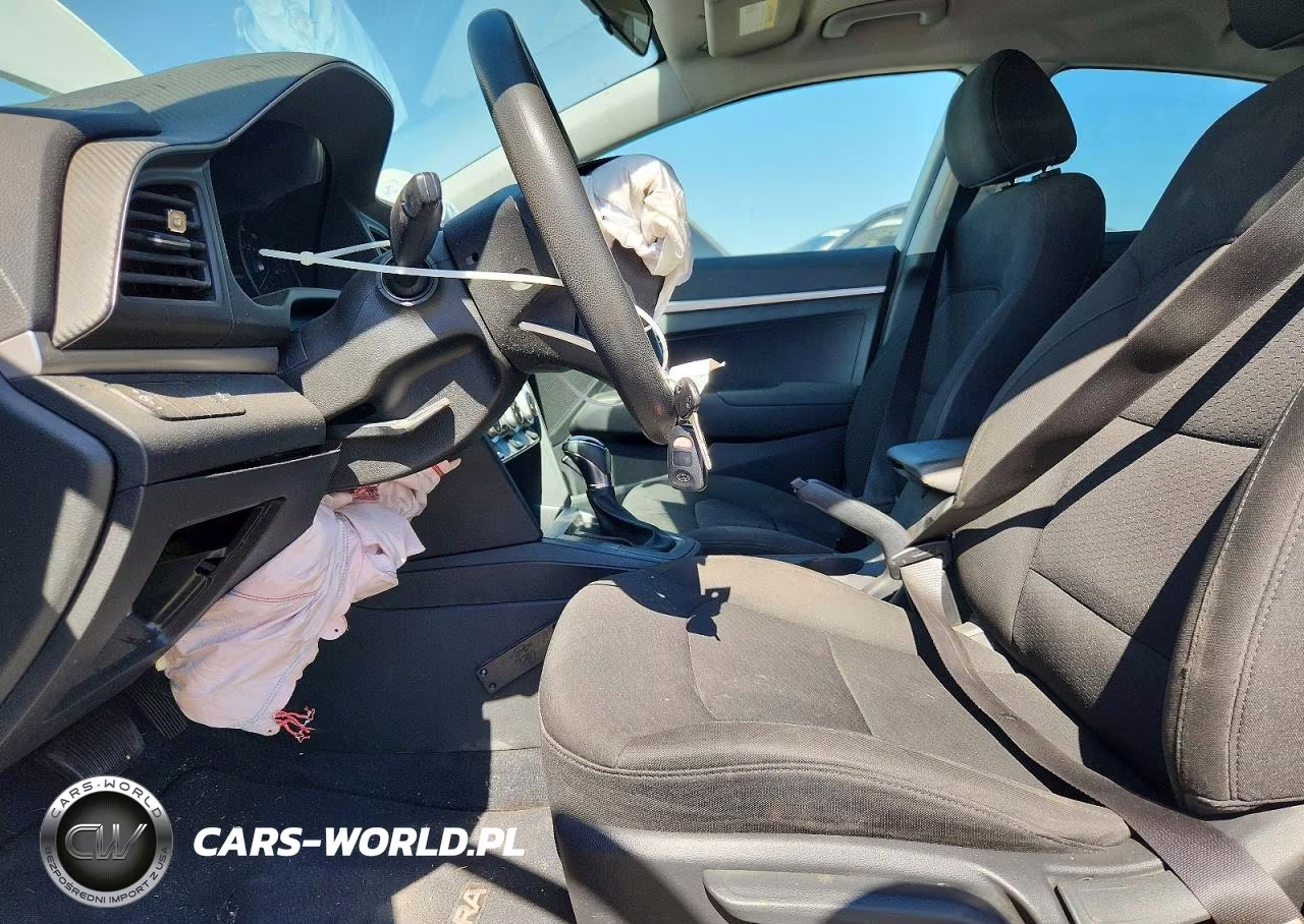 2019 Hyundai Elantra Se VIN:5NPD74LF6KH455834 - 7