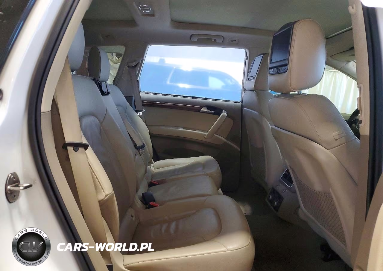 2014 Audi Q7 Premium Plus VIN:WA1LGAFE5ED014892 - 10