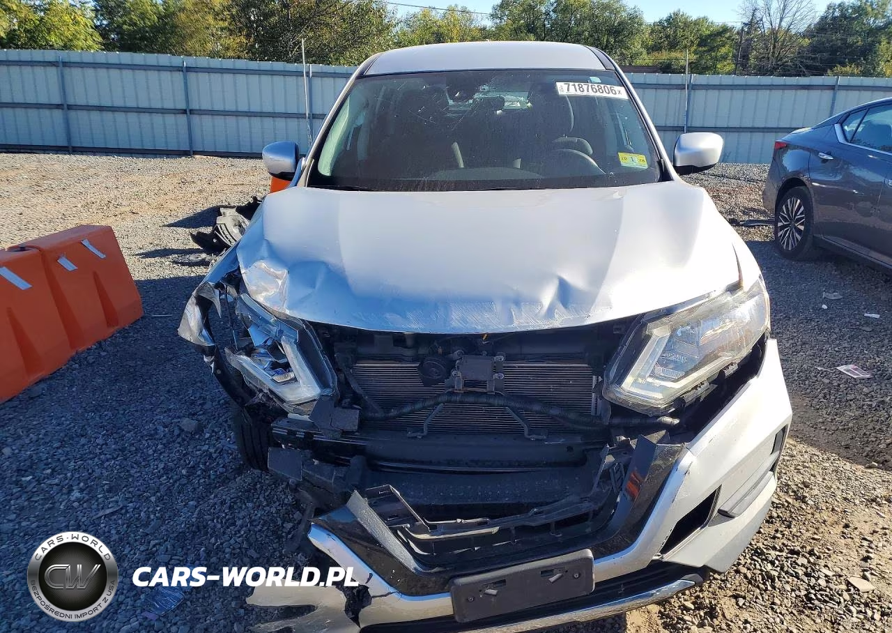 2020 Nissan Rogue S VIN:JN8AT2MV3LW132821 - 5
