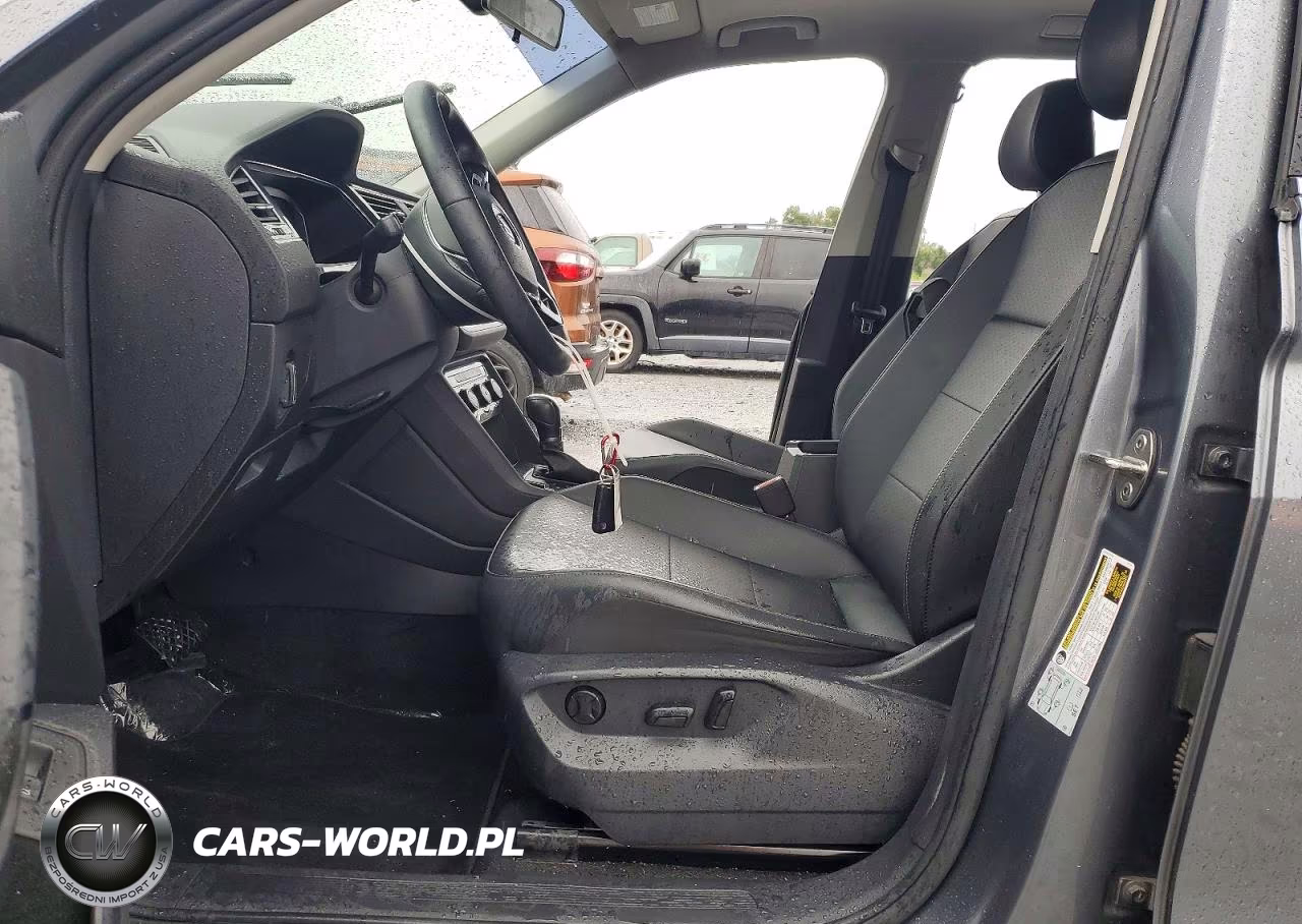 2019 Volkswagen Tiguan Se VIN:3VV2B7AX2KM161569 - 7