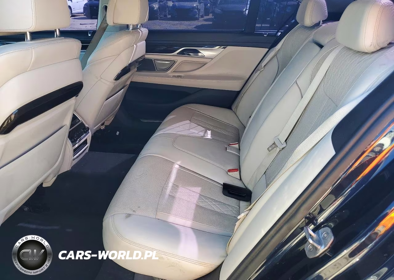 2018 BMW 750 Xi VIN:WBA7F2C55JG423386 - 10