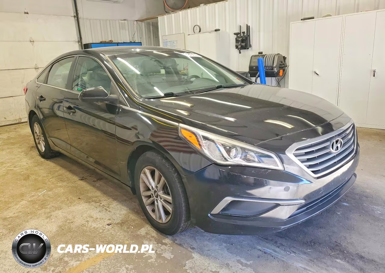2016 Hyundai Sonata Se VIN:5NPE24AF2GH350558 - 4