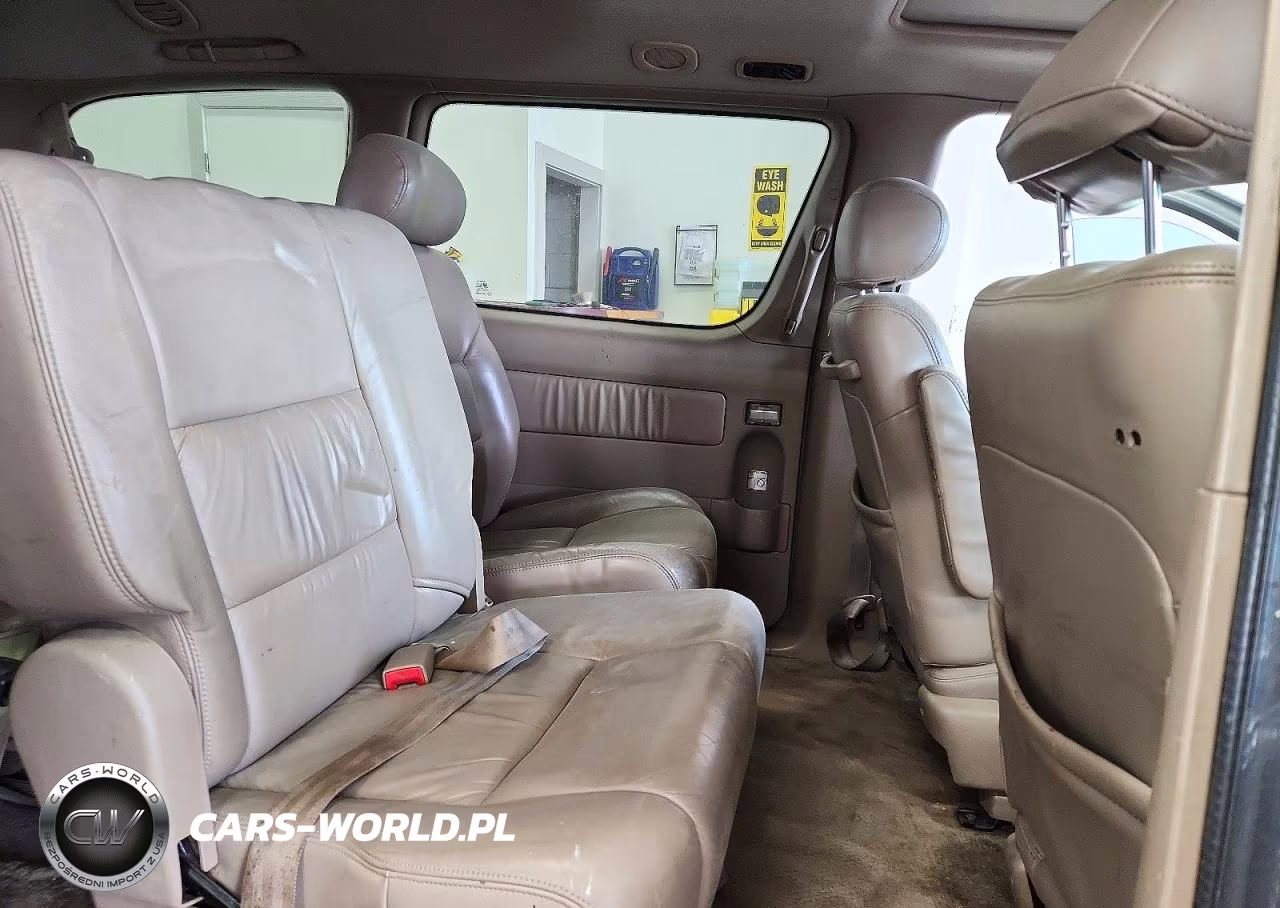 1999 Toyota Sienna VIN:4T3ZF13C9XU098937 - 11