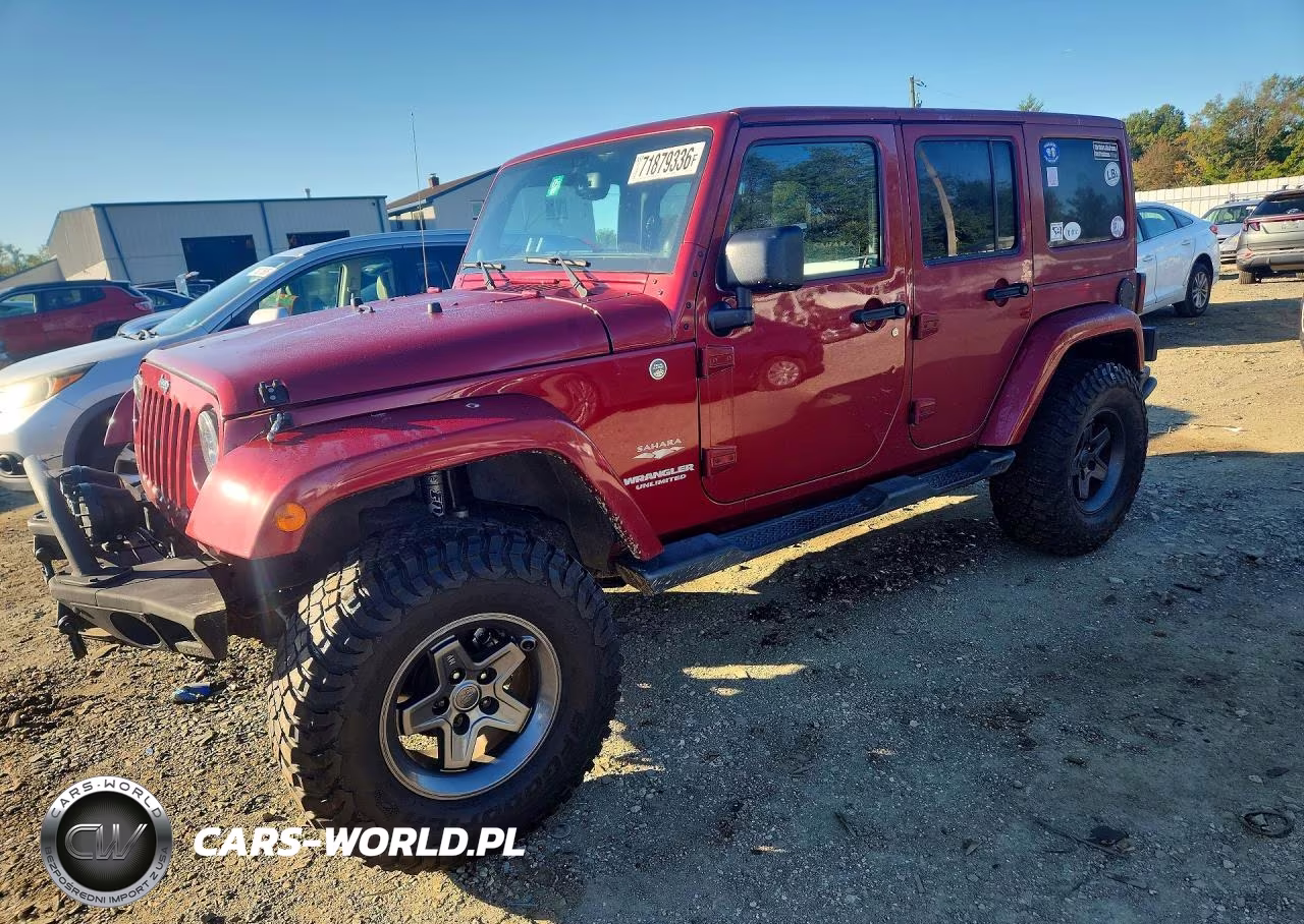 2013 Jeep Wrangler Unlimited Sahara – zdjęcie 1 z 13