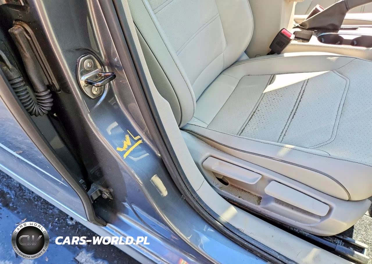 2017 Volkswagen Passat Se VIN:1VWGT7A3XHC025714 - 12