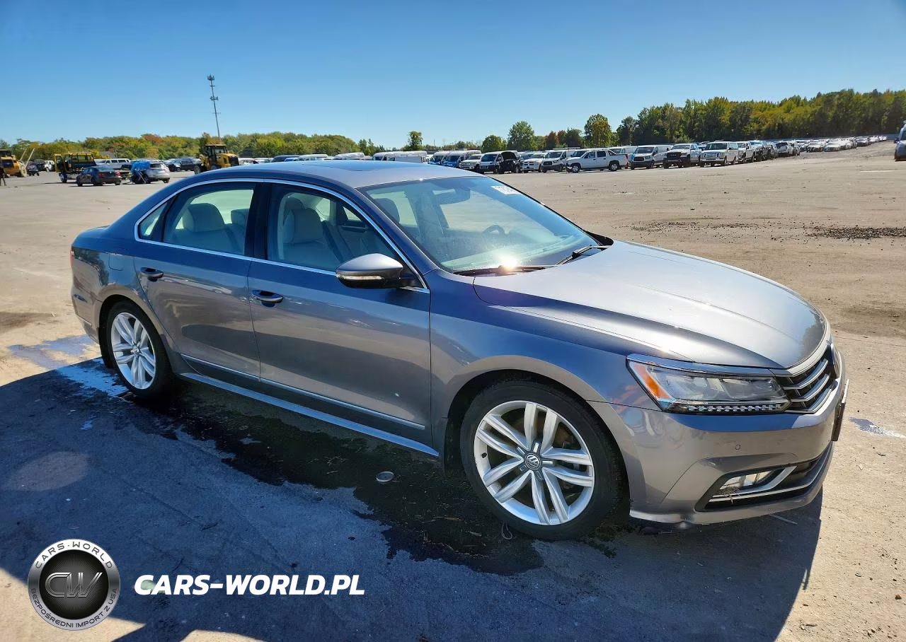 2017 Volkswagen Passat Se VIN:1VWGT7A3XHC025714 - 4