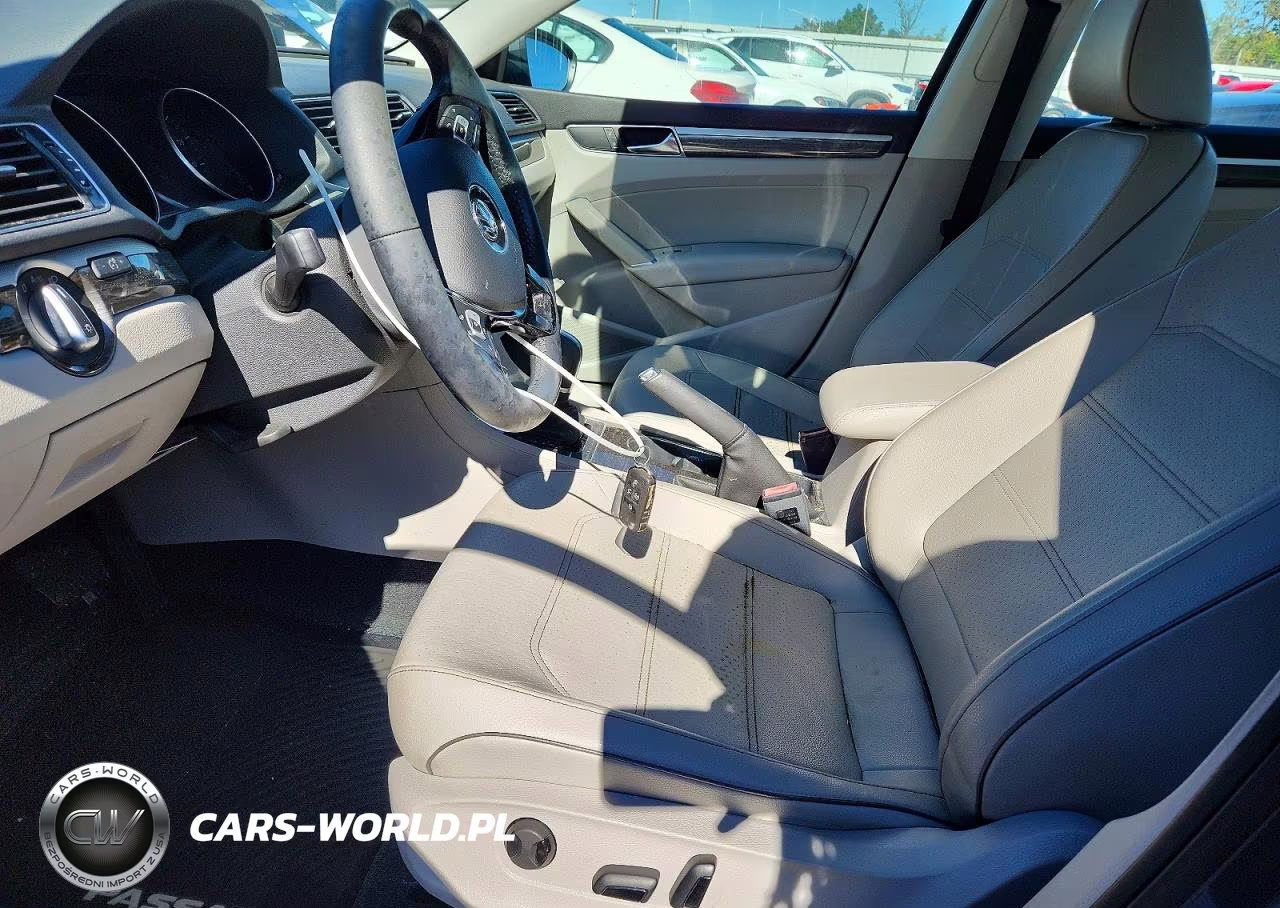 2017 Volkswagen Passat Se VIN:1VWGT7A3XHC025714 - 7