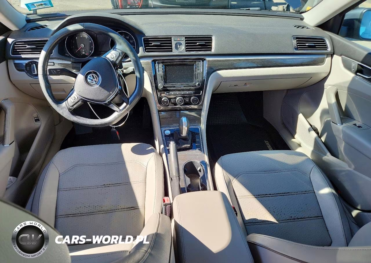2017 Volkswagen Passat Se VIN:1VWGT7A3XHC025714 - 8