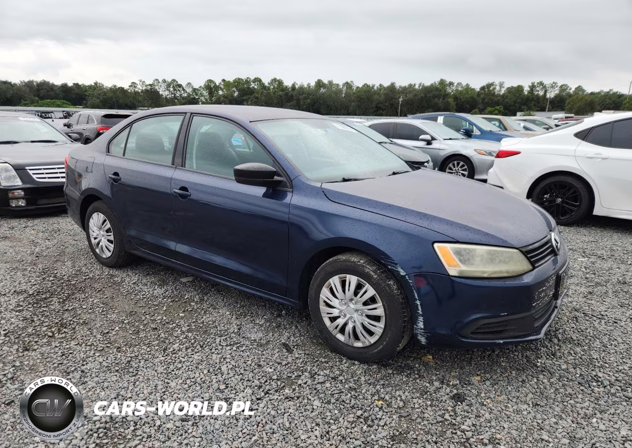 2013 Volkswagen Jetta Base VIN:3VW2K7AJ5DM424891 - 4