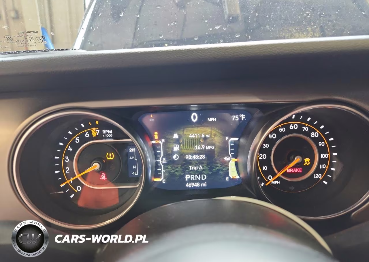 2021 Jeep Wrangler Unlimited Sport VIN:1C4HJXDG7MW557295 - 9
