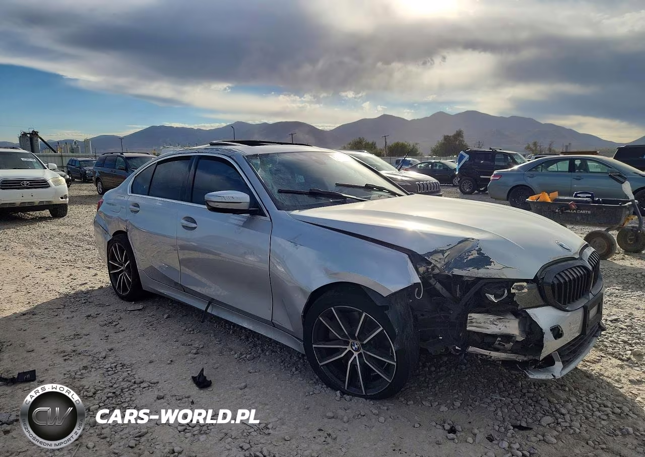 2019 BMW 330I VIN:WBA5R1C56KAK11321 - 4