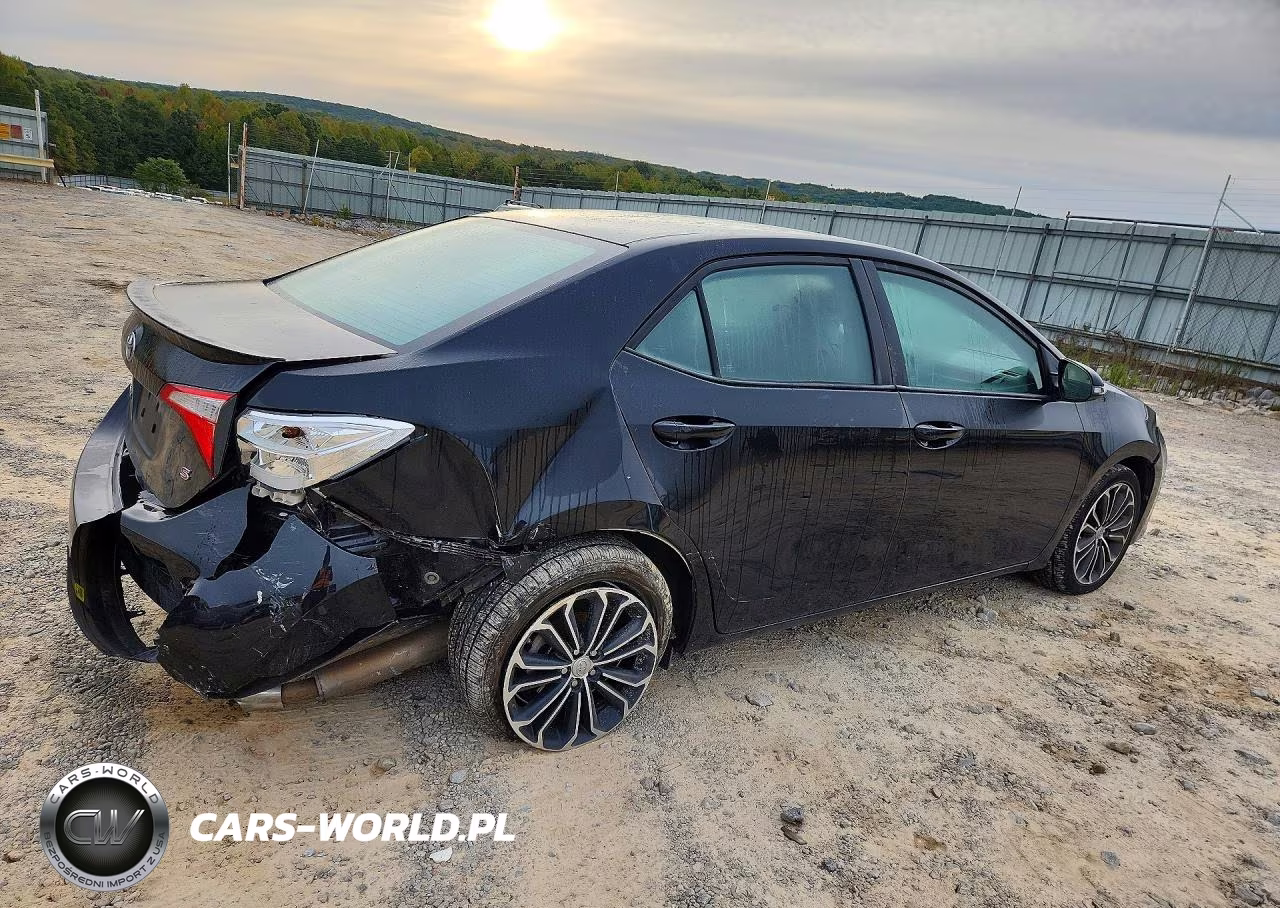 2016 Toyota Corolla S Plus VIN:5YFBURHE4GP456245 - 3