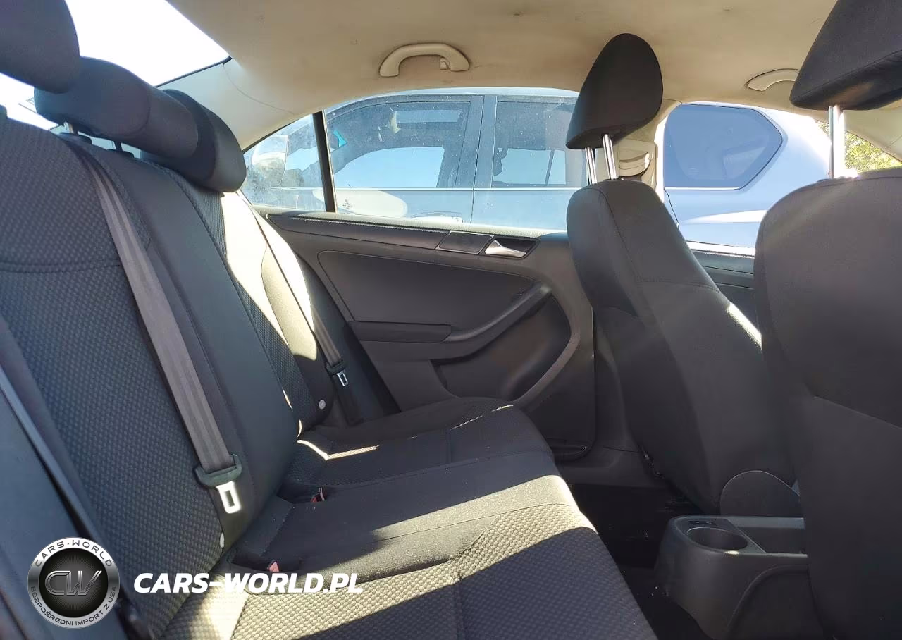 2012 Volkswagen Jetta Base VIN:3VW2K7AJ4CM309777 - 10