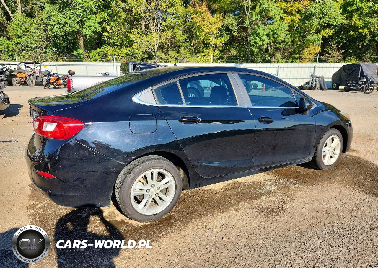 2016 Chevrolet Cruze Lt VIN:1G1BE5SM2G7297399 - 3