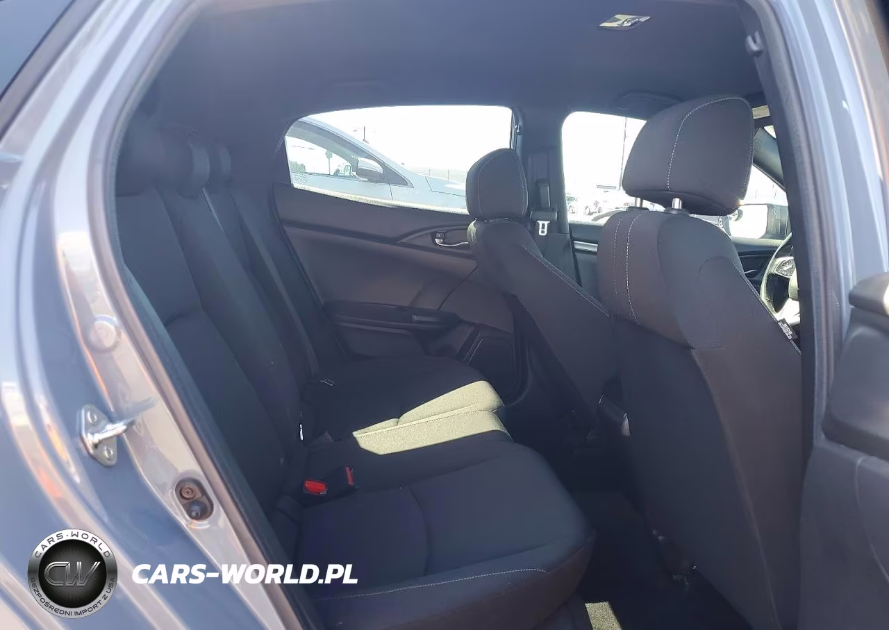 2018 Honda Civic Sport VIN:SHHFK7H46JU424210 - 10