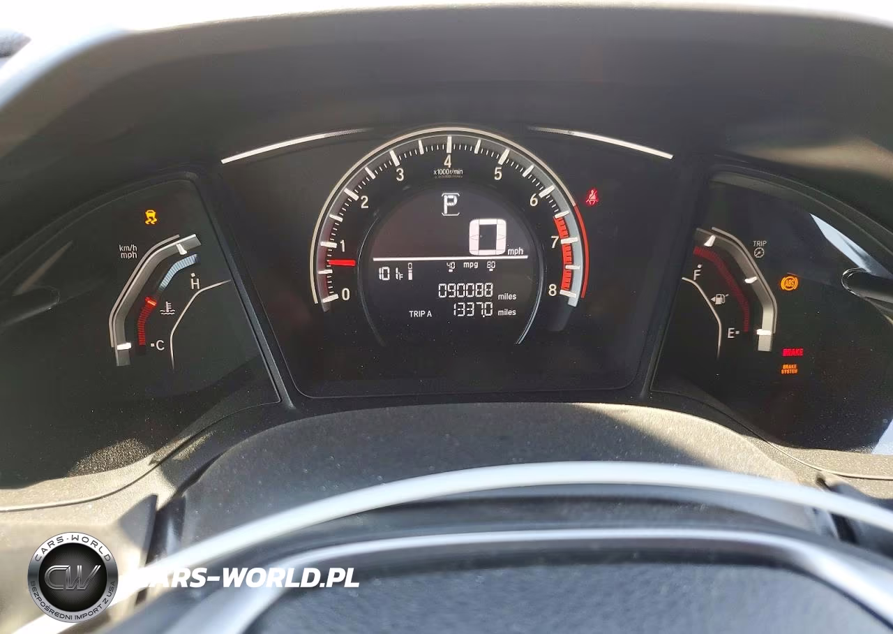 2018 Honda Civic Sport VIN:SHHFK7H46JU424210 - 9