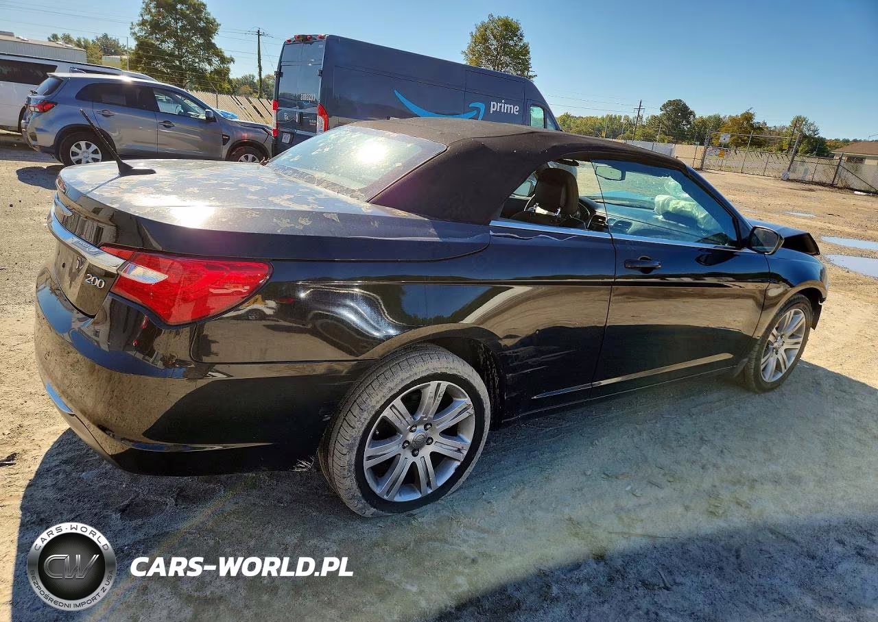 2011 Chrysler 200 Touring VIN:1C3BC2EG6BN600632 - 3