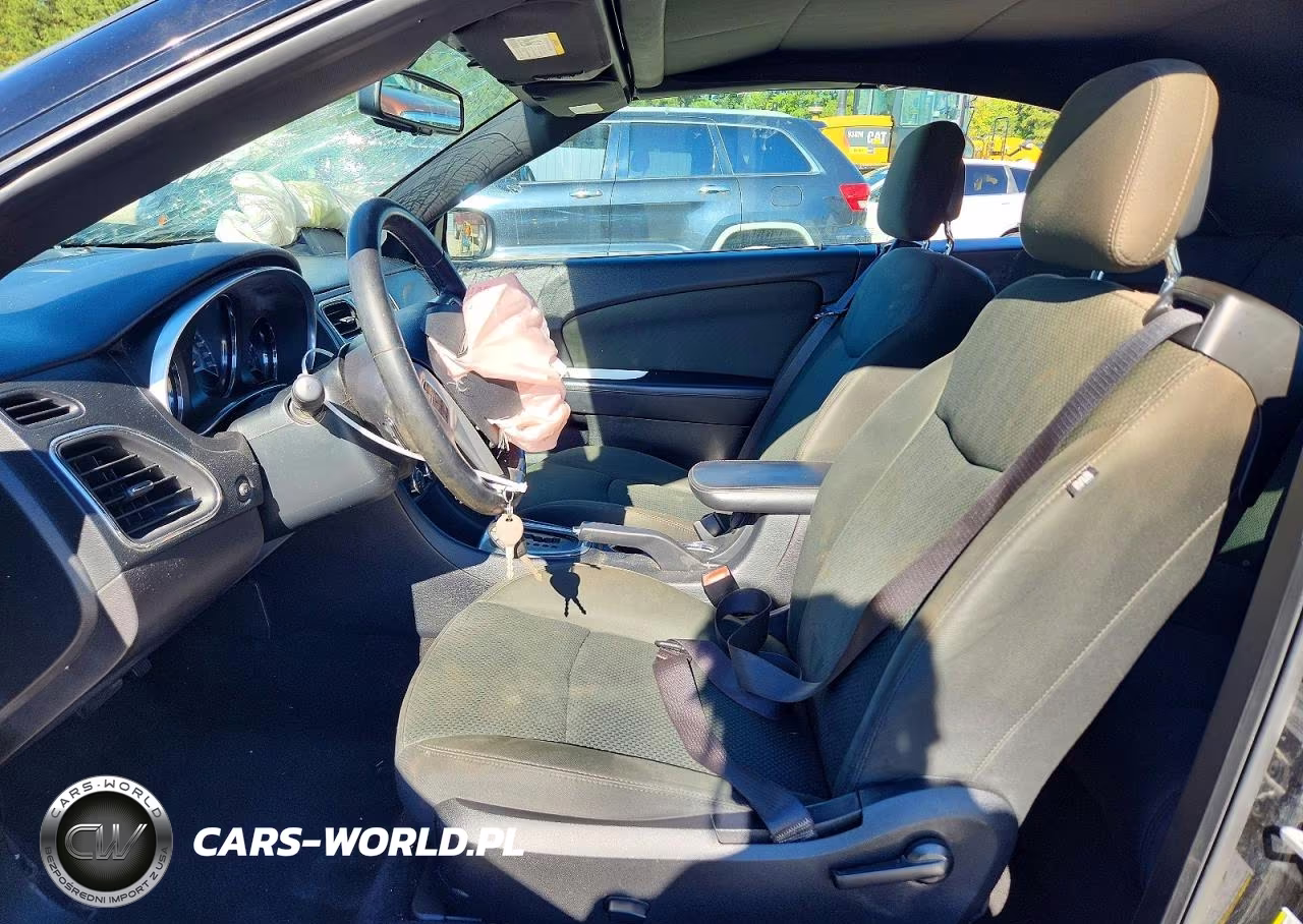 2011 Chrysler 200 Touring VIN:1C3BC2EG6BN600632 - 7