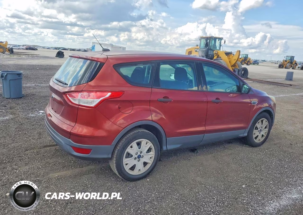 2016 Ford Escape S VIN:1FMCU0F76GUC06041 - 3