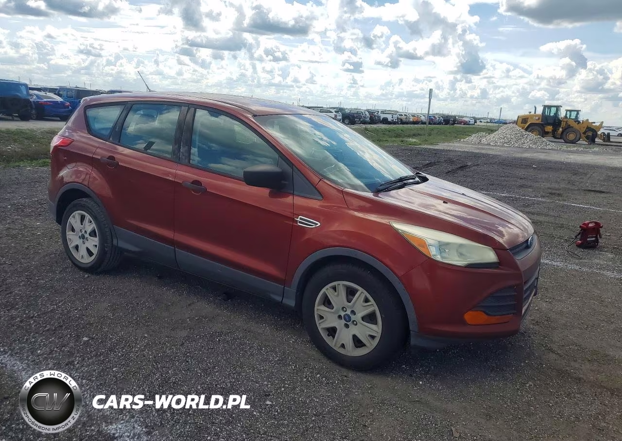 2016 Ford Escape S VIN:1FMCU0F76GUC06041 - 4
