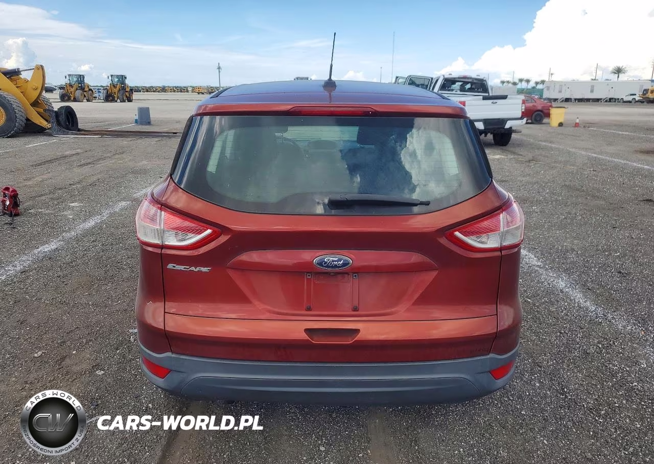 2016 Ford Escape S VIN:1FMCU0F76GUC06041 - 6