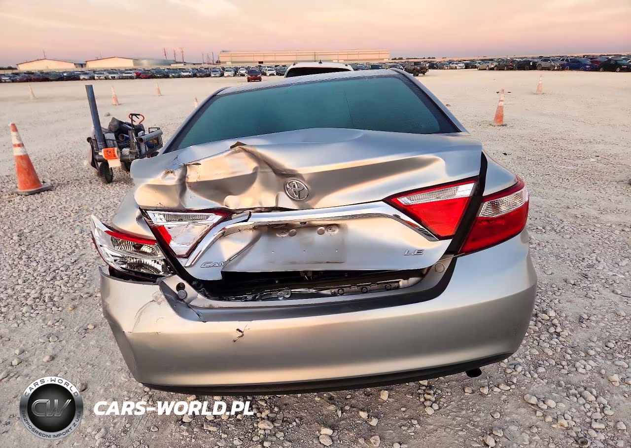 2017 Toyota Camry Le VIN:4T1BF1FK3HU414413 - 6