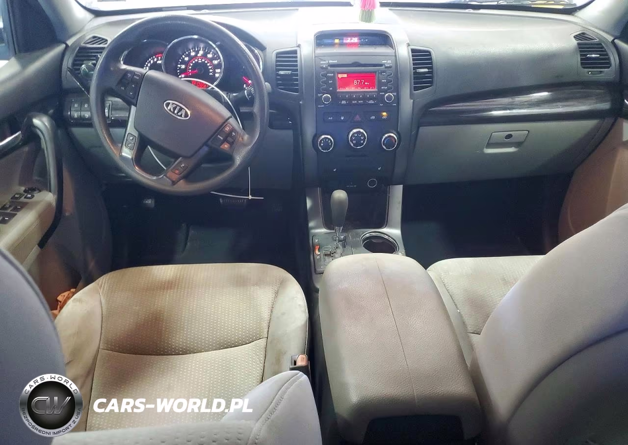 2011 Kia Sorento Lx VIN:5XYKTCA1XBG034470 - 8