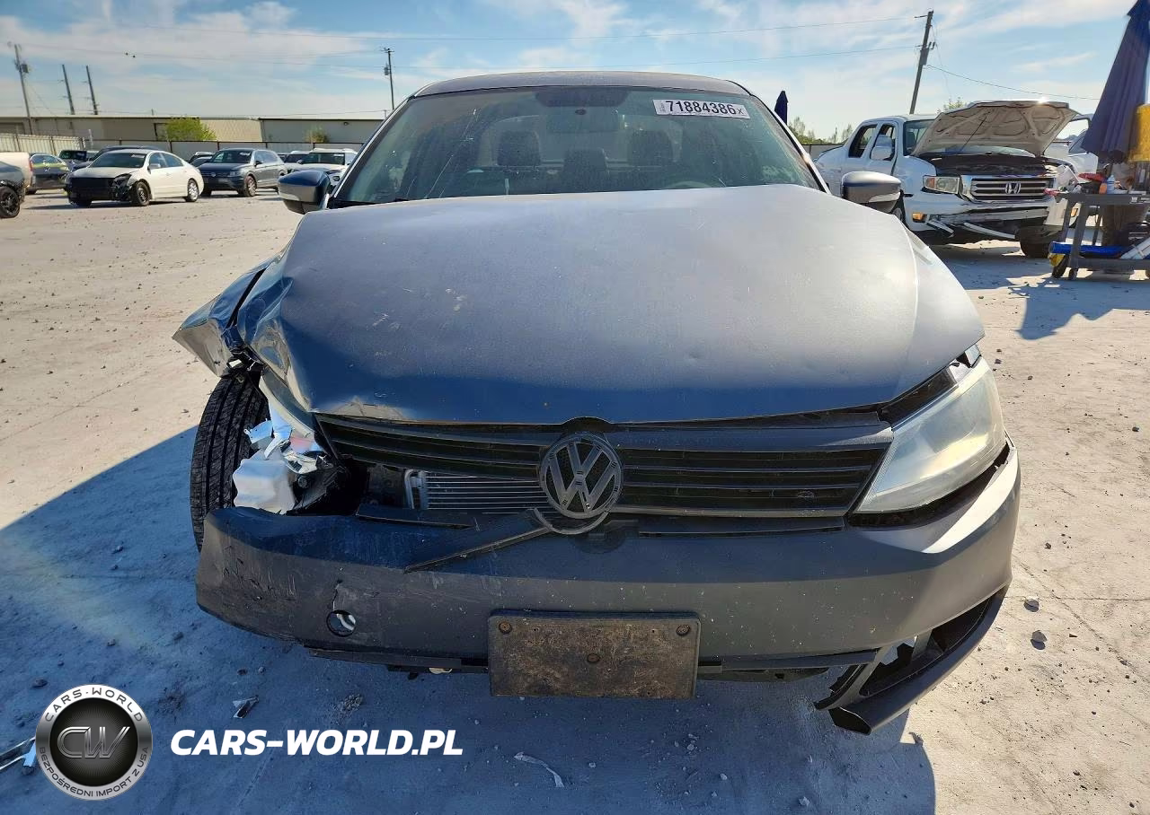 2012 Volkswagen Jetta Se VIN:3VWDX7AJ0CM421454 - 5