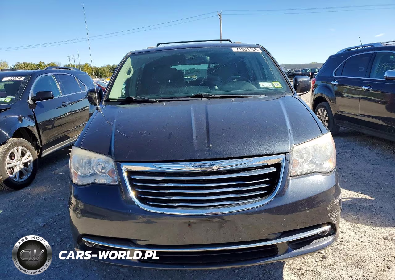 2014 Chrysler Town & Country Touring VIN:2C4RC1BG3ER375585 - 5
