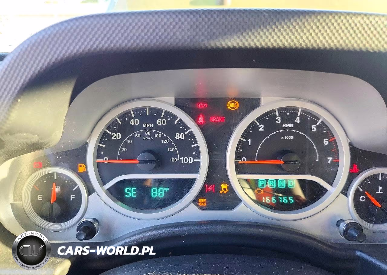 2007 Jeep Wrangler Sahara VIN:1J4GB59177L199231 - 9