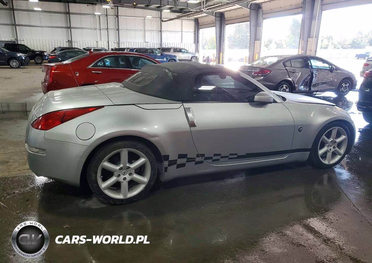 2005 Nissan 350Z Enthusiast VIN:JN1AZ36A55M752355 - 3