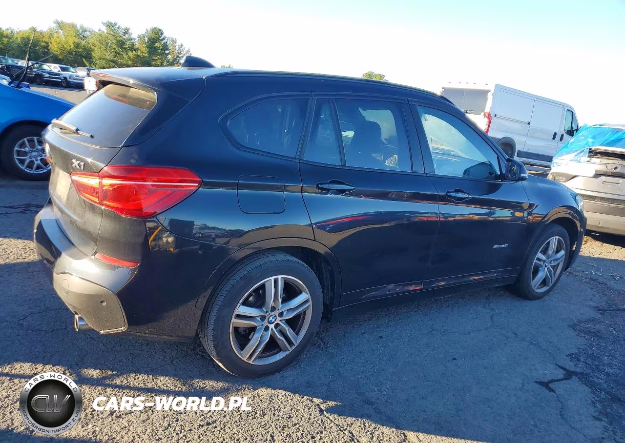 2017 BMW X1 Sdrive28I VIN:WBXHU7C31HP924653 - 3