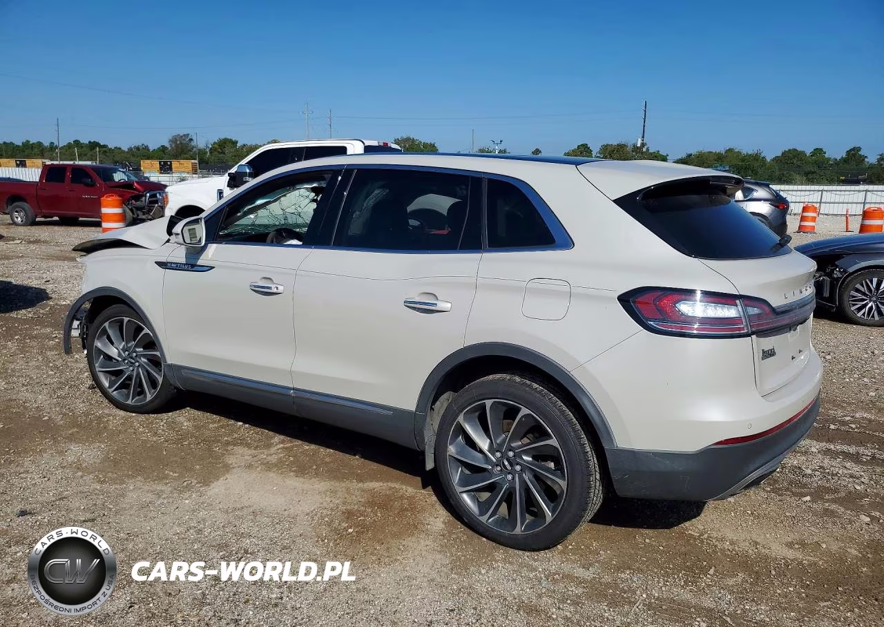 2019 Lincoln Nautilus Reserve VIN:2LMPJ8LP3KBL14018 - 2