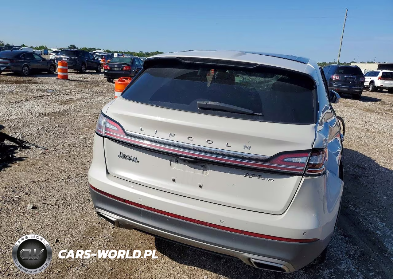 2019 Lincoln Nautilus Reserve VIN:2LMPJ8LP3KBL14018 - 6