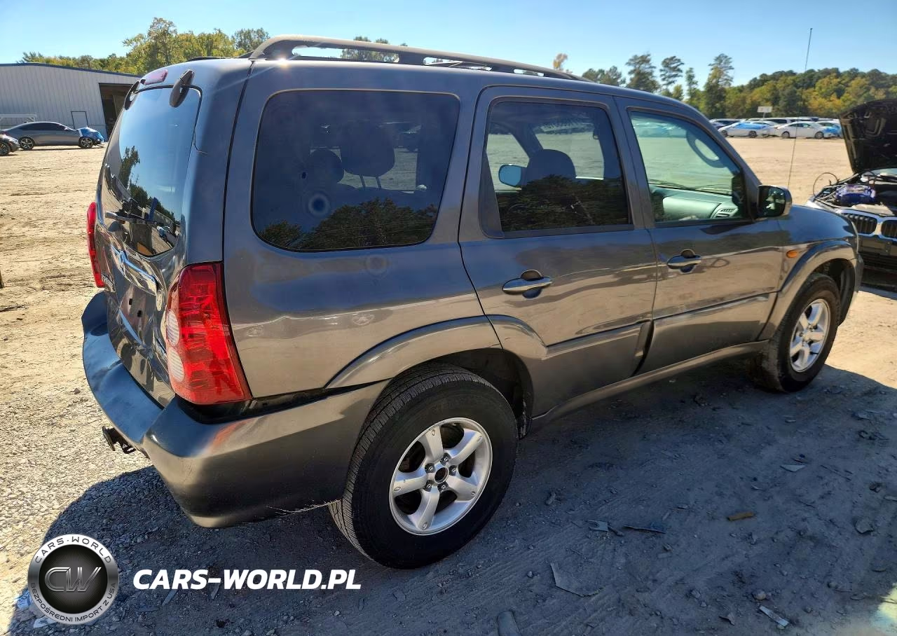 2005 Mazda Tribute S VIN:4F2CZ96115KM16772 - 3