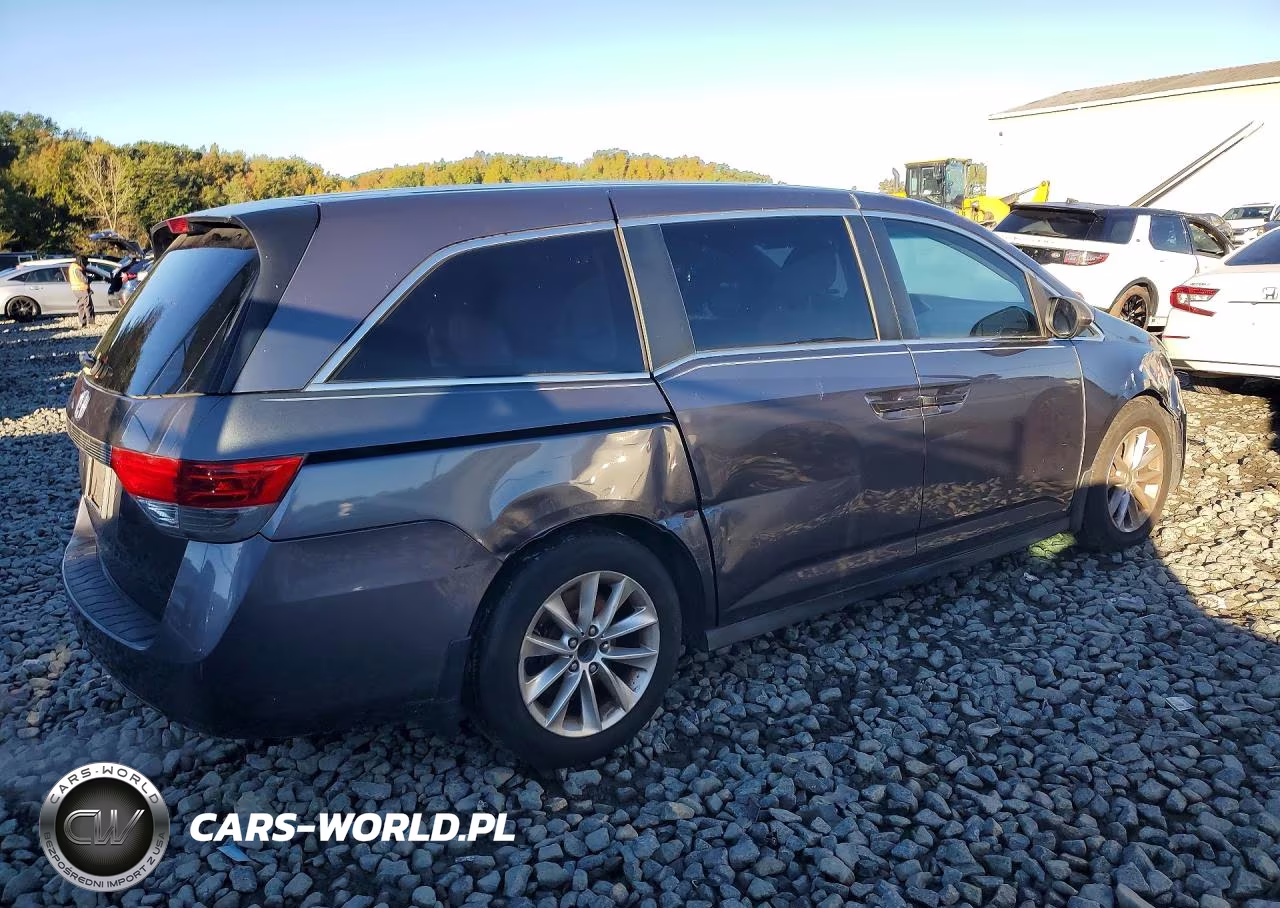 2015 Honda Odyssey Lx VIN:5FNRL5H28FB127347 - 3