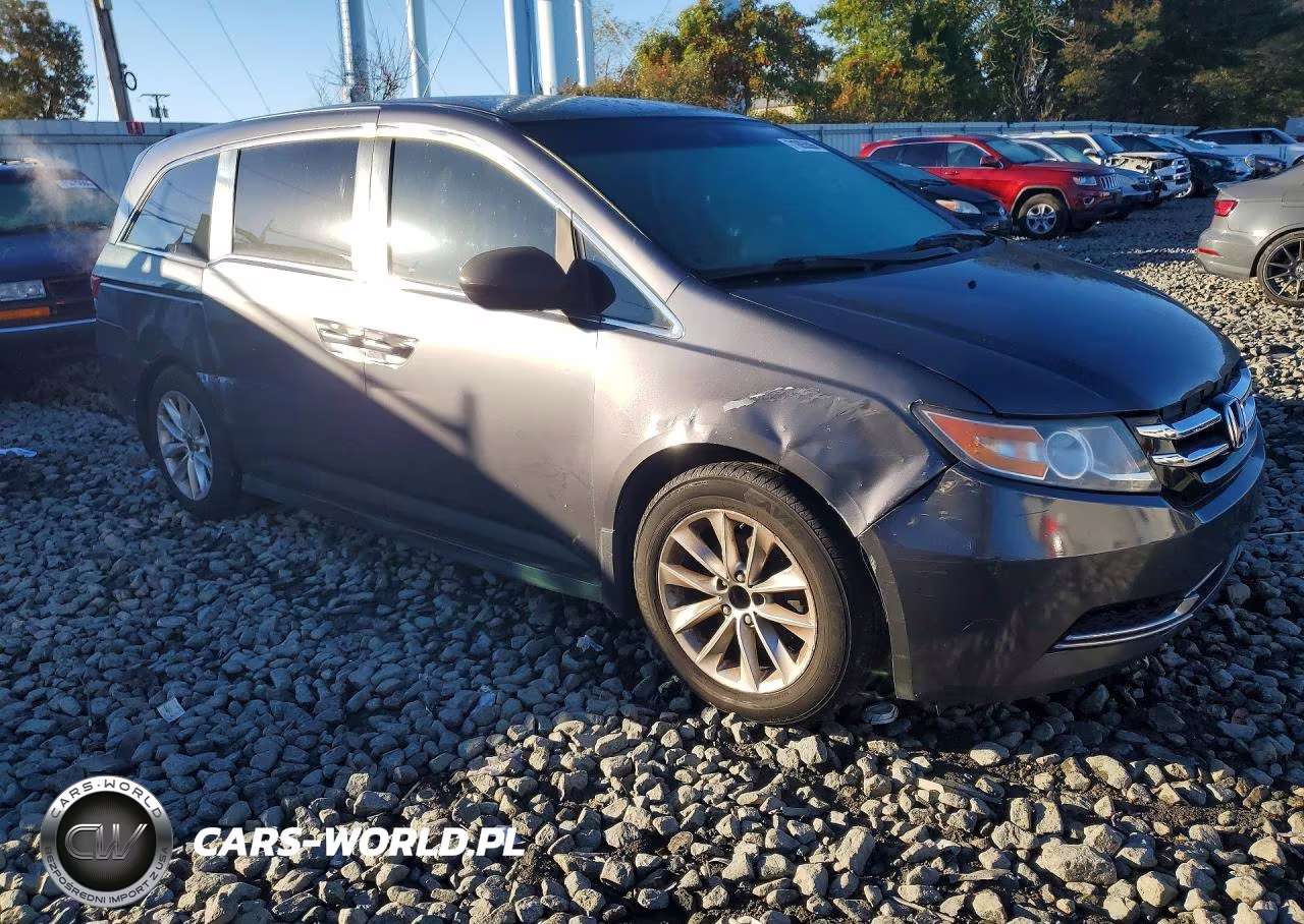 2015 Honda Odyssey Lx VIN:5FNRL5H28FB127347 - 4