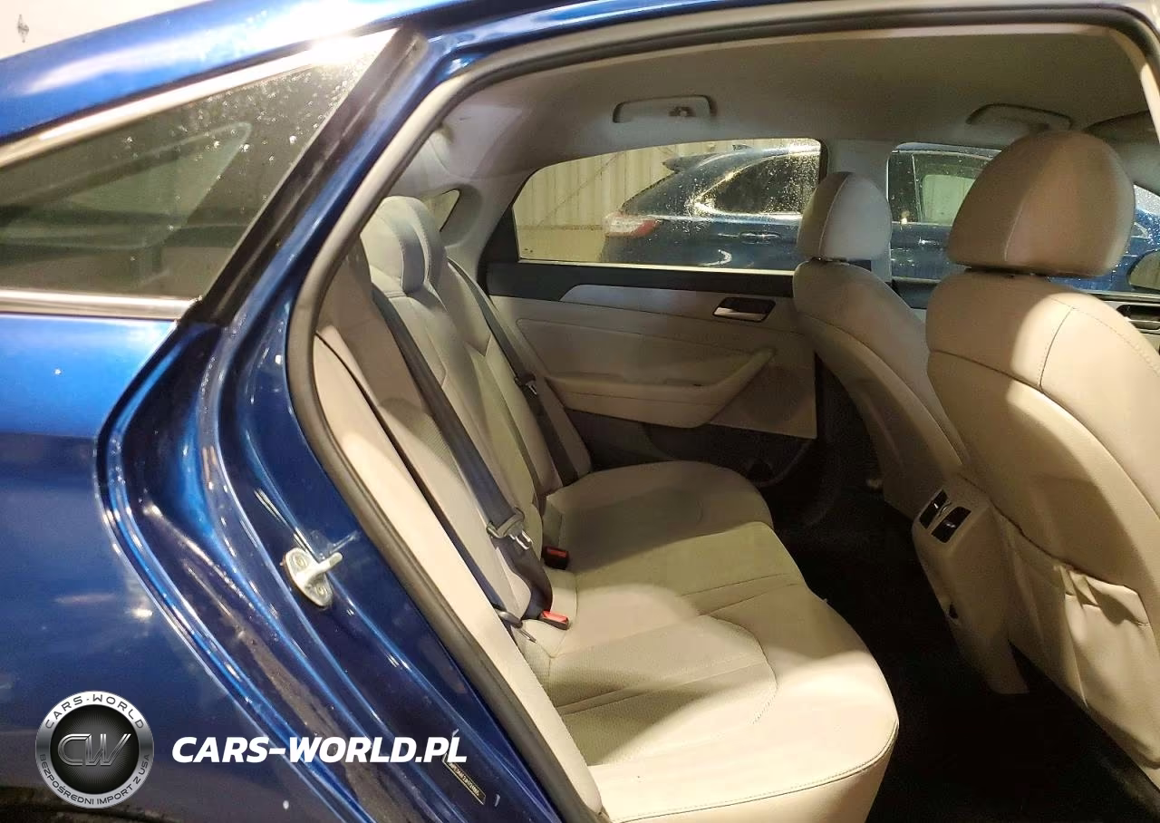 2018 Hyundai Sonata Sel+ VIN:5NPE34AF2JH724865 - 10