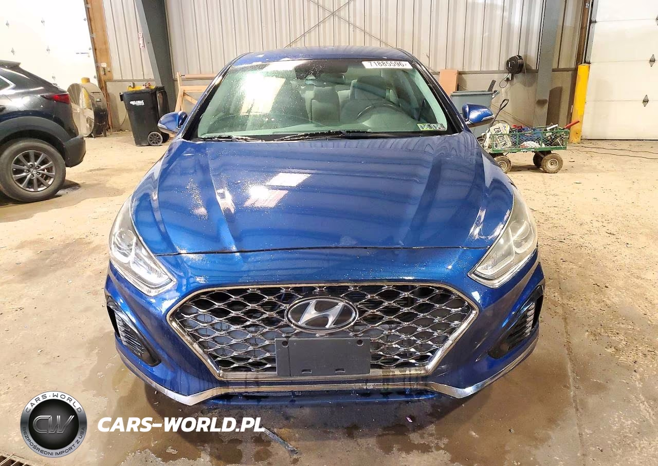 2018 Hyundai Sonata Sel+ VIN:5NPE34AF2JH724865 - 5