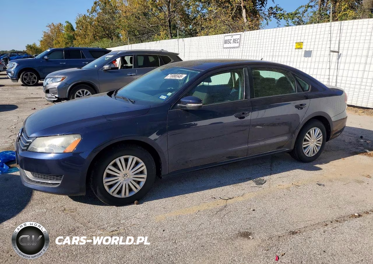 2015 Volkswagen Passat S VIN:1VWAT7A37FC065395 - 1