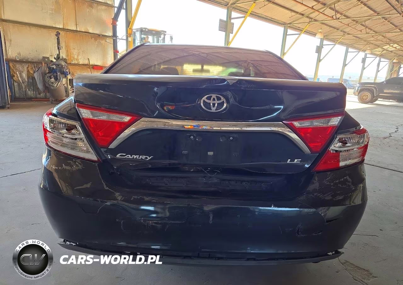 2015 Toyota Camry Le VIN:4T4BF1FK3FR479457 - 6
