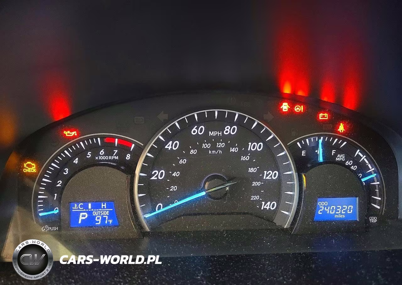 2015 Toyota Camry Le VIN:4T4BF1FK3FR479457 - 9