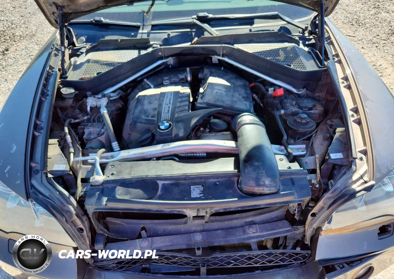 2012 BMW X5 xDrive35I VIN:5UXZV4C58CL766745 - 12